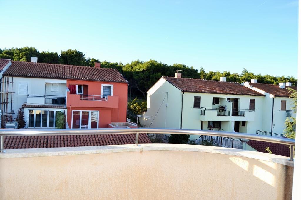 Apartments Tanja Premantura Bilik gambar